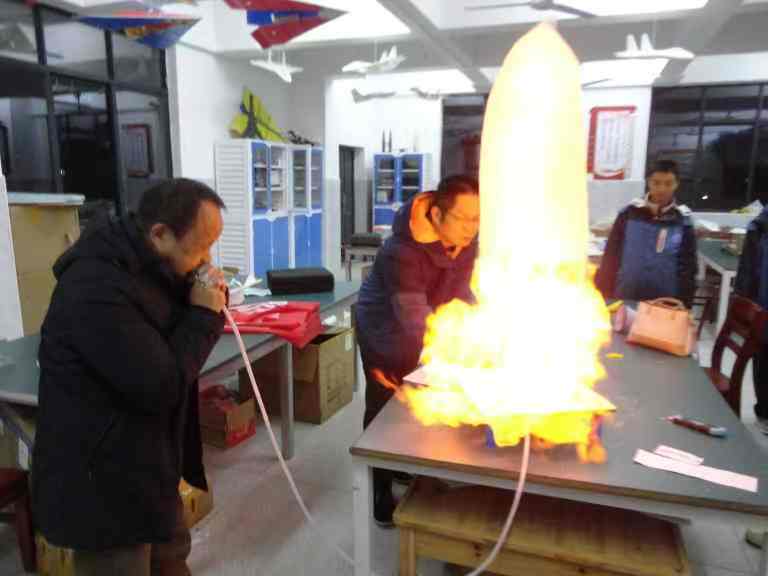 科创组活动照片